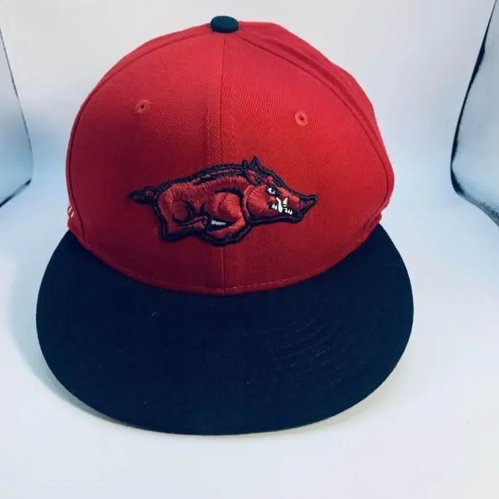 nike drifit red Razorback cap one size